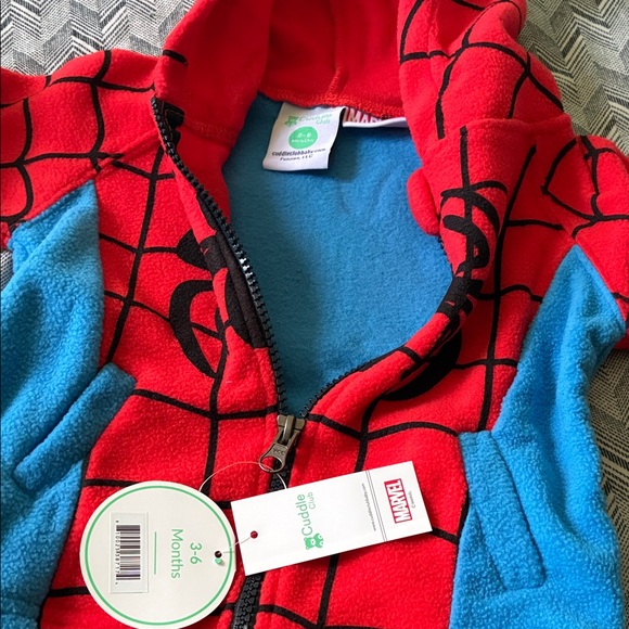 Marvel Superhero Costume Hoodie - Red and Blue - Picture 4 of 6